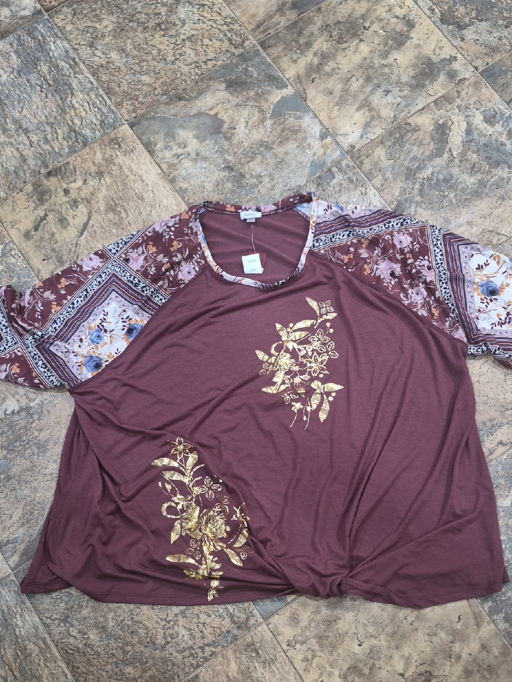 NWT AVENUE BOHO STYLYE TOP 30/32 3X
